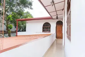 2 Storey Luxury House for Sale in Navinna, Maharagama