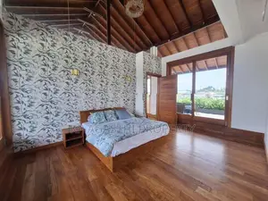 Newly Luxury House for Sale in Battaramulla