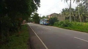 1 Acre Land for Sale in Wennapuwa