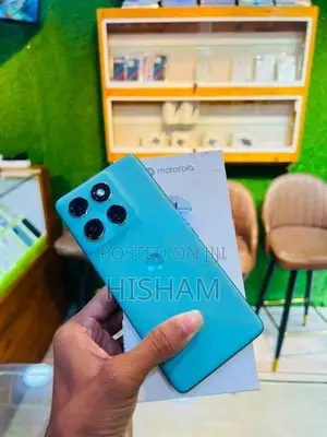Moto Edge 256GB (Used)