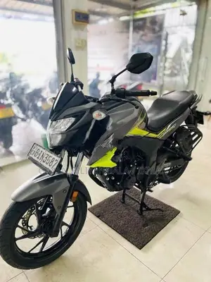 Honda Hornet 2019