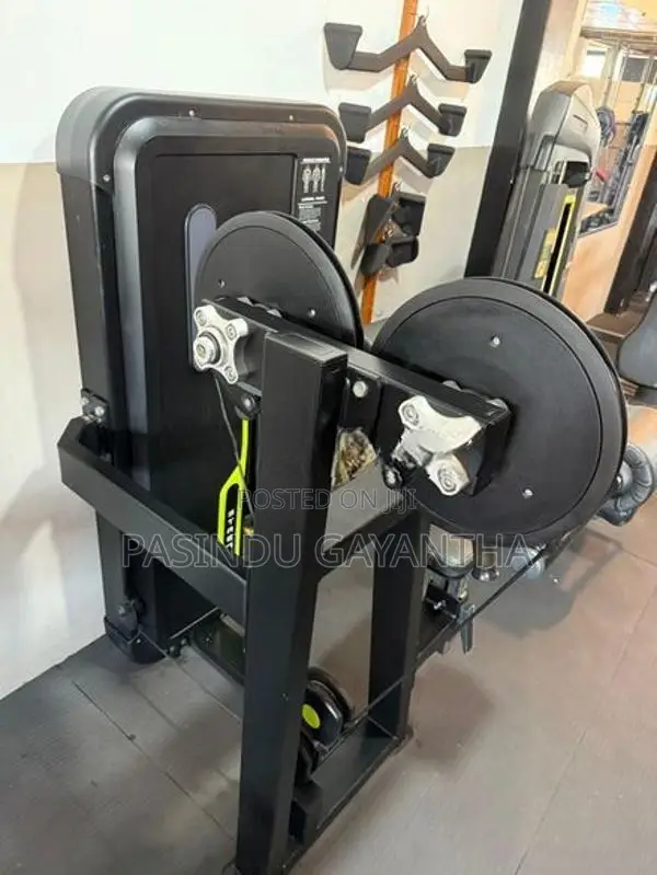 Seated Lateral Raise Machine