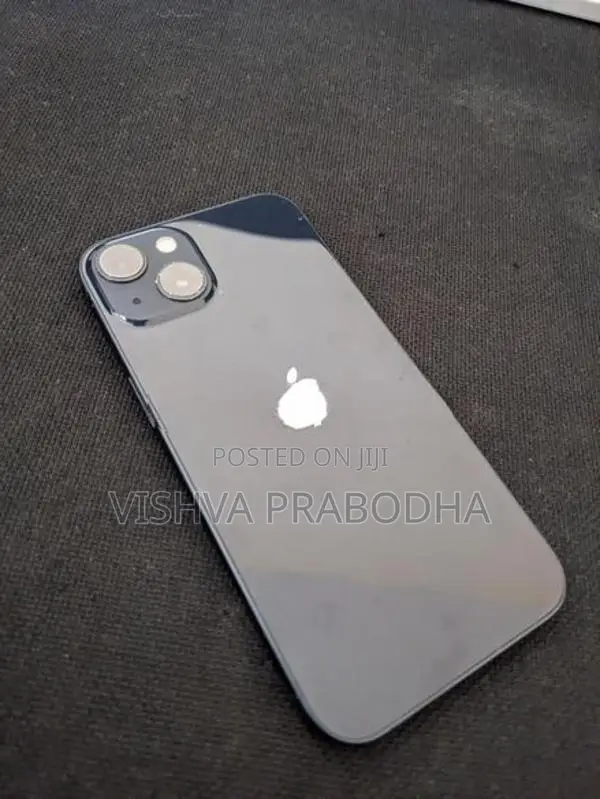 Apple iPhone 13 (Used)