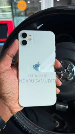 Apple iPhone 11 128GB (Used)