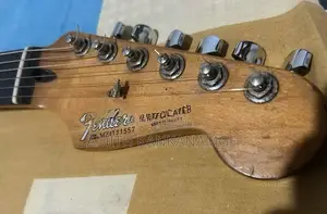 Fender standerd Stratocaster (Mexican)