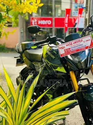 Hero Hunk 160R 2026