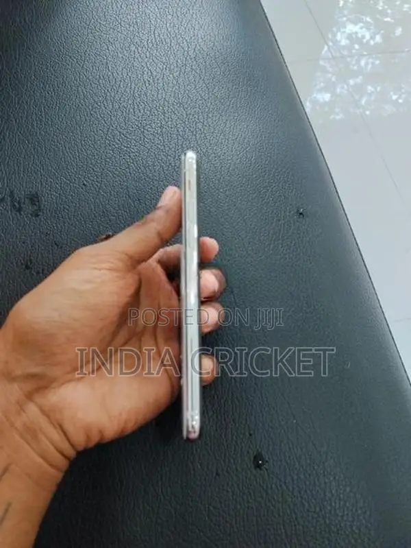 Apple iPhone X 256GB (Used)