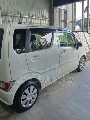 Suzuki Wagon R FX 2025