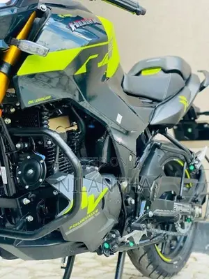 Hero Hunk 160R 2026