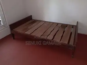 Wood Bed