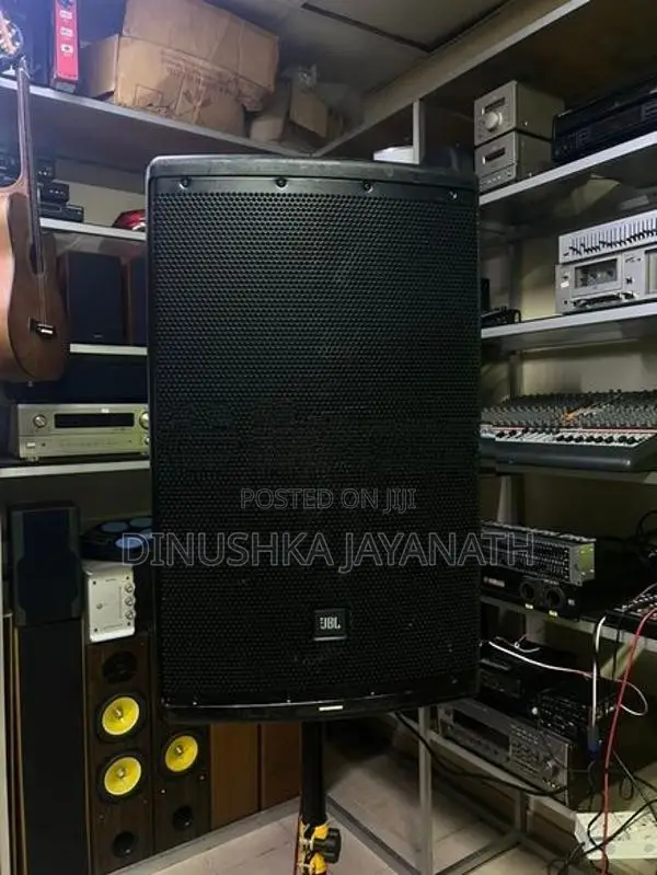 JBL EON615 Powered Top Speaker