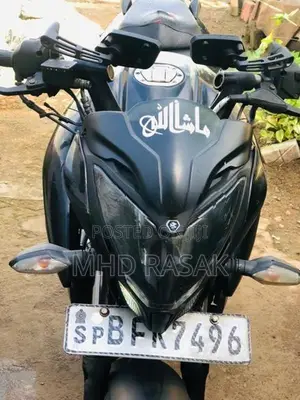Bajaj Pulsar 150 2015