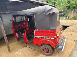 Bajaj RE 1995