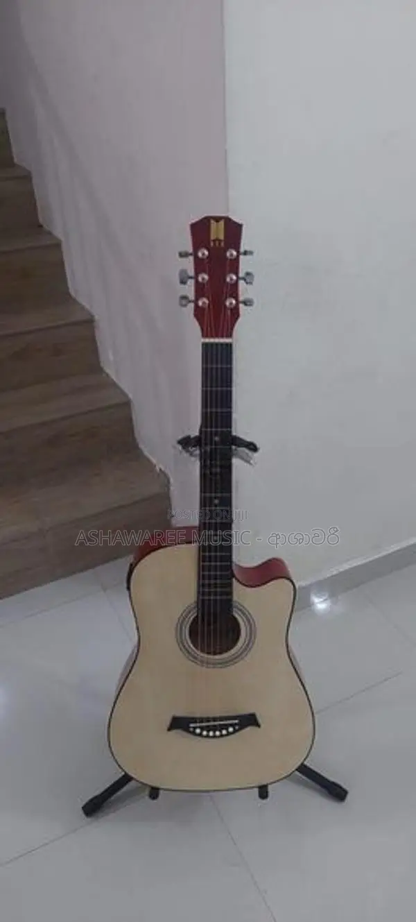 Accoustic Box Guitar