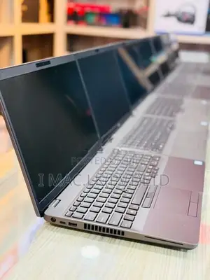 Dell Latitude 5500 - i7 8TH GEN -8GB RAM /256GB SSD -15.6 Inch \LAPTOP