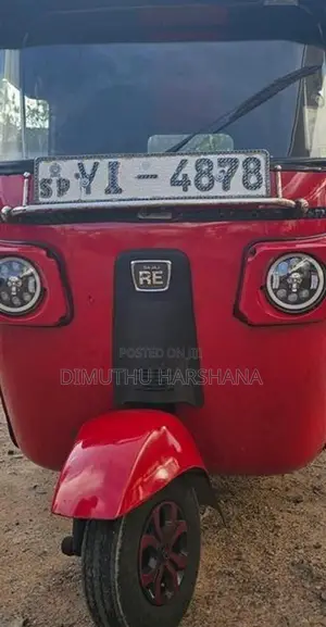 Bajaj RE 04 Stroke 2011