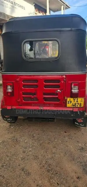 Bajaj RE 04 Stroke 2011