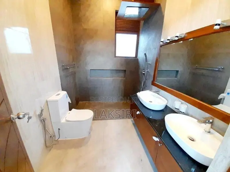 Brand New Luxury 03 Story Modern House Rent Nawala Senanayka Mawatha