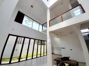 Brand New Luxury 03 Story Modern House Rent Nawala Senanayka Mawatha