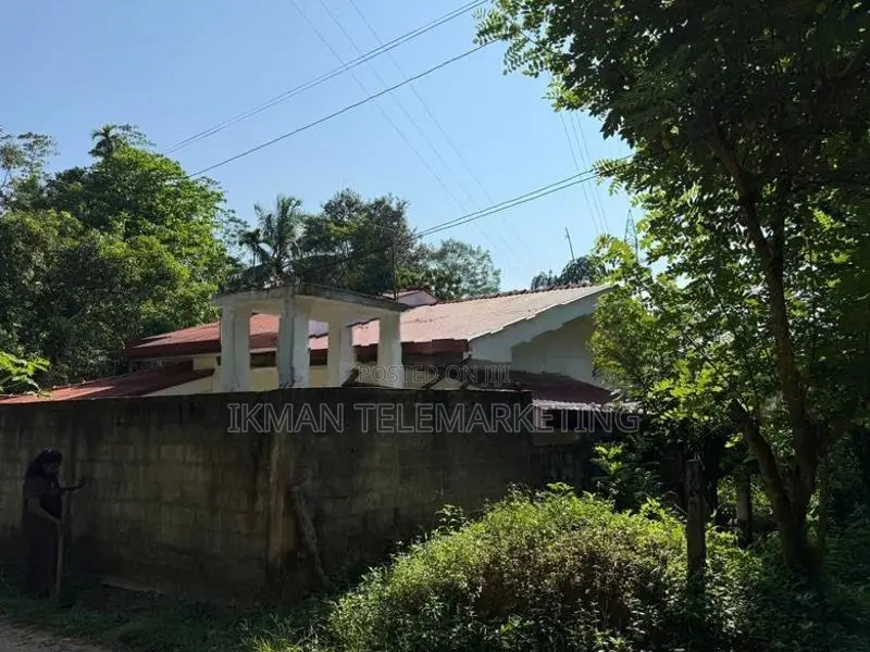 House for Sale in Kamburupitiya, Matara
