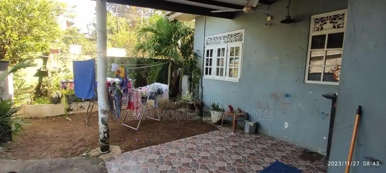 Land for Sale in Hokandara