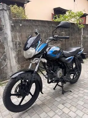 Bajaj Discover 150 2011