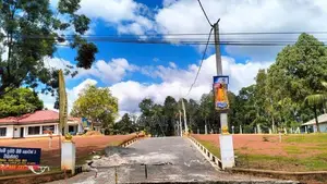 මීගමුව කටාන බස් පාරට මුහුනලා ඉඩමක්