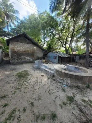 1.5 பரப்பு காணி விற்பனைக்கு Jaffna