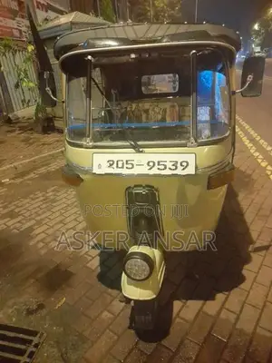 Bajaj RE 1999