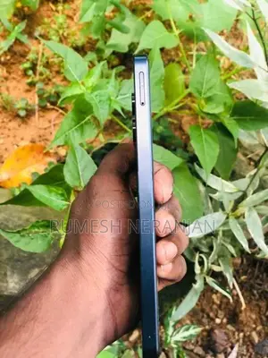 Samsung Galaxy A06 (Used)
