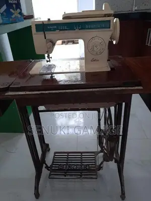Singer Sewing Machine
