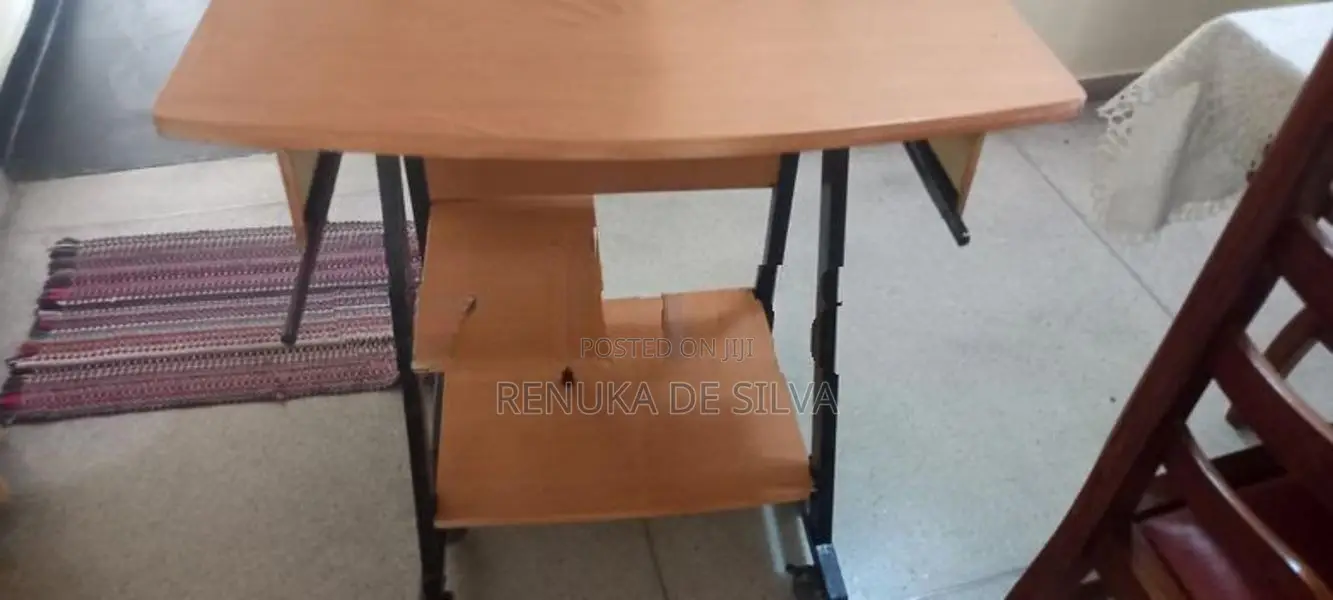 Computer Table