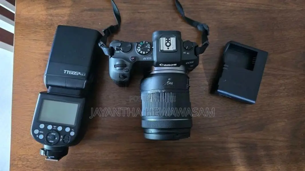 Canon EOS RP with 24- 105 lens