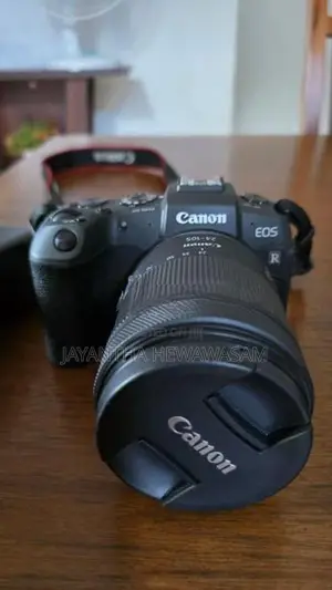 Canon EOS RP with 24- 105 lens