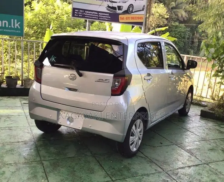 Daihatsu Mira ES X SA3 2025