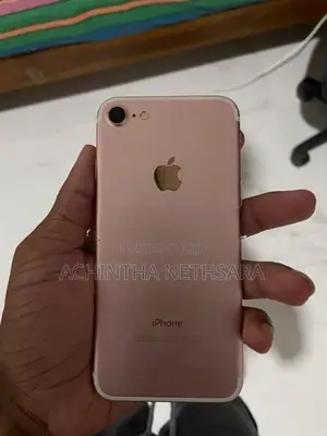 Apple iPhone 7 (Used)