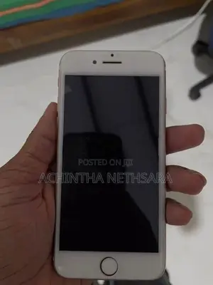 Apple iPhone 7 (Used)