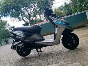 Honda Dio 2011