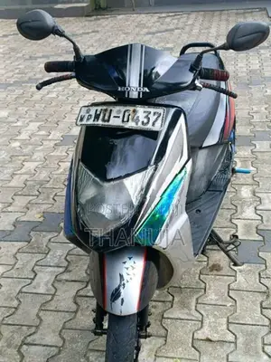 Honda Dio 2011