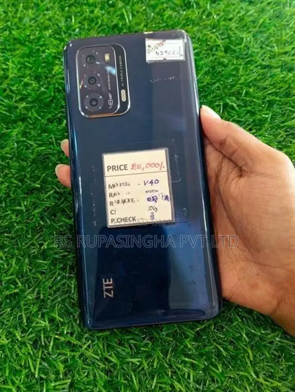ZTE V40 6GB 128GB (Used)
