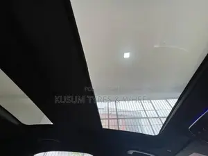 Mercedes Benz C180 AMG Premium Plus 2023