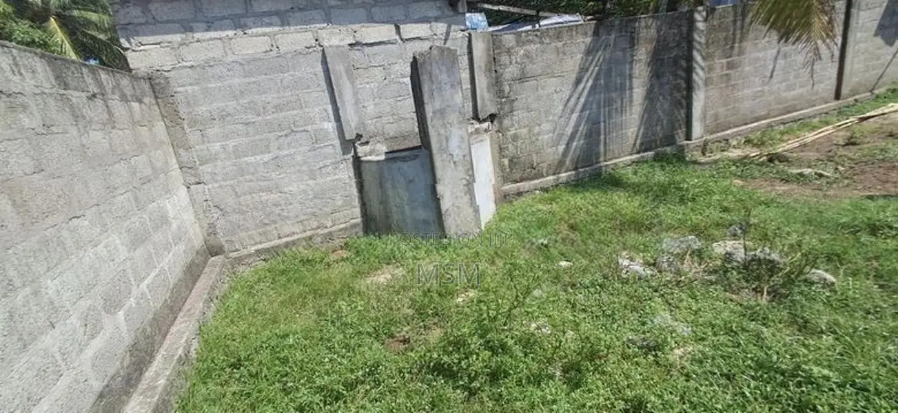 Land for Sale Addalaichenai