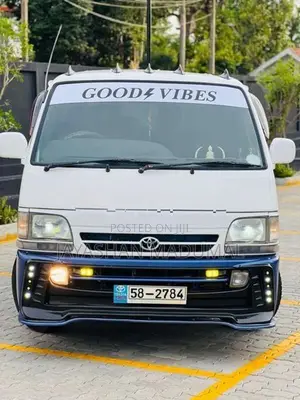 Toyota Dolphin LH113 Long 1992