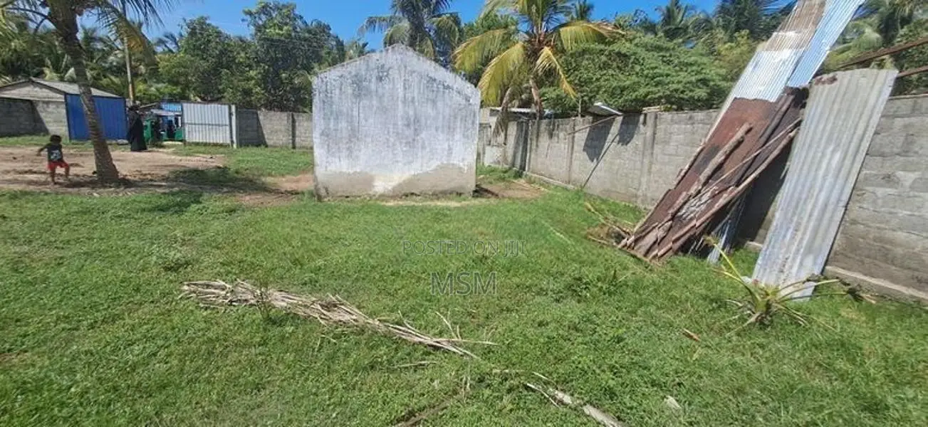 Land for Sale Addalaichenai