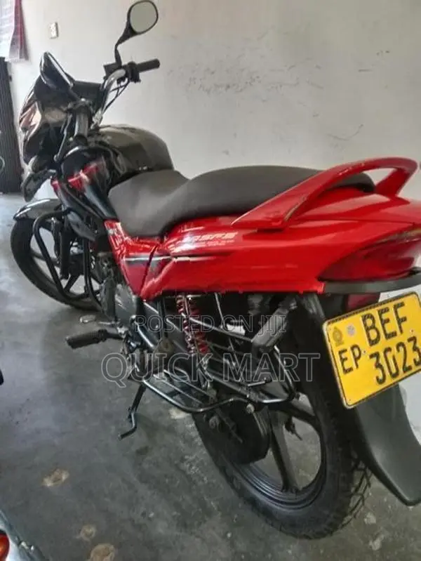 Hero Super Splendor 2017
