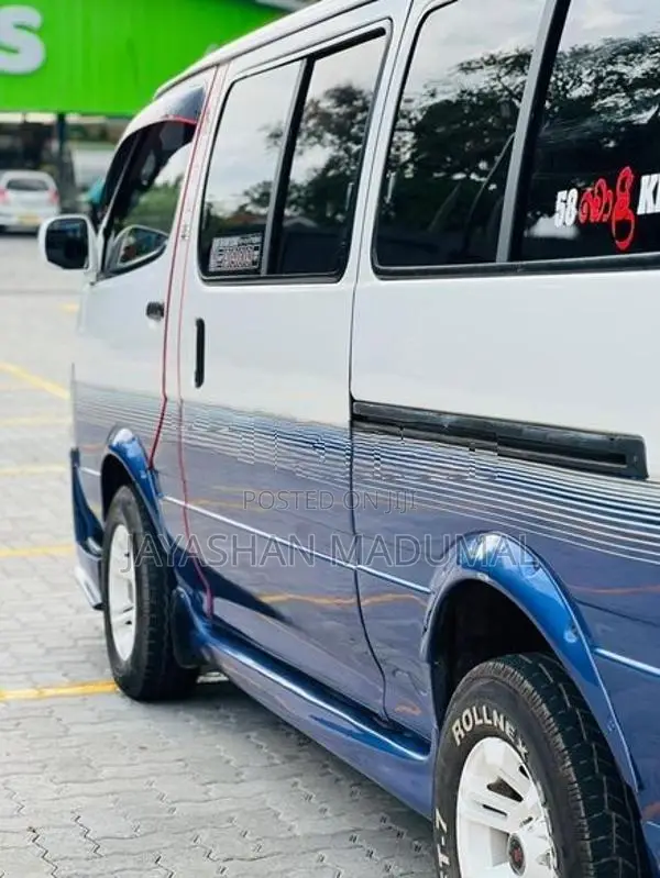 Toyota Dolphin LH113 Long 1992