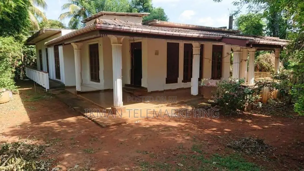 Luxury 4 Bedroom House for Sale in Matale