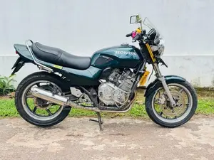 Honda Jade 2012
