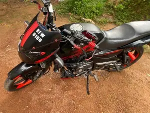 Bajaj Pulsar 150 2017