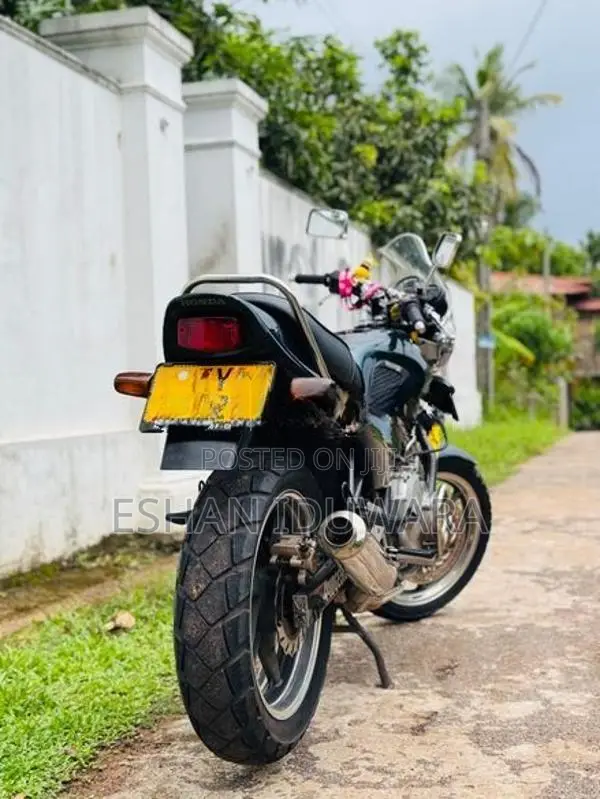 Honda Jade 2012
